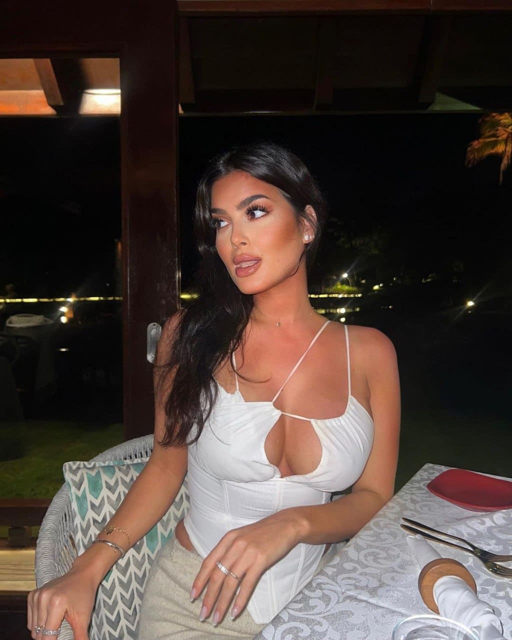 Mirabella — photo 1