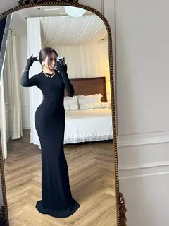 Aigerim escort in Hong Kong
