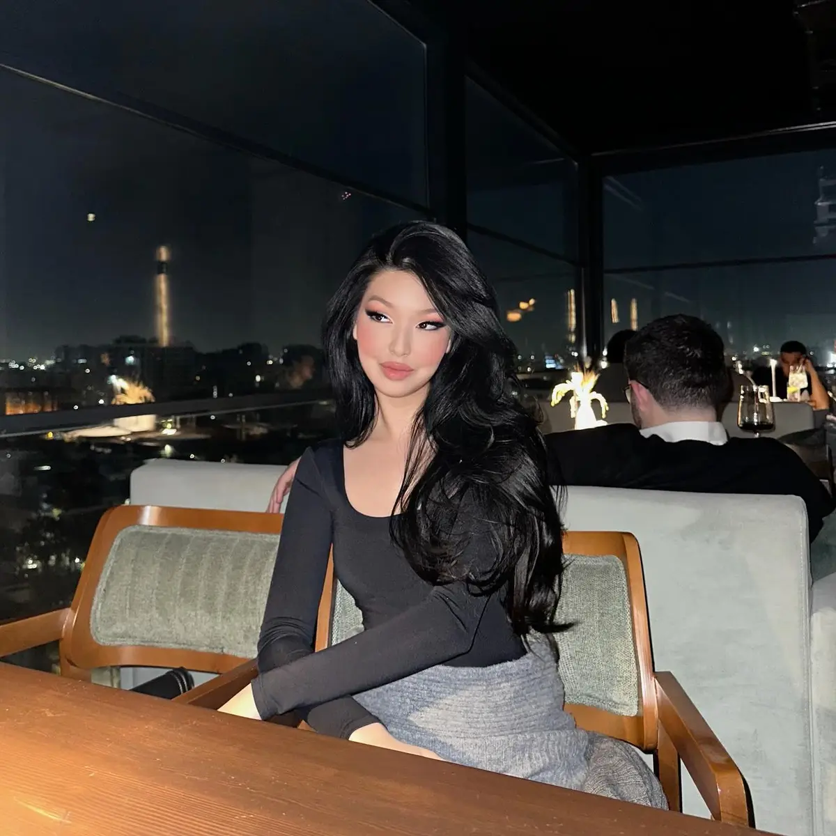 Aizhan escort in Hong Kong