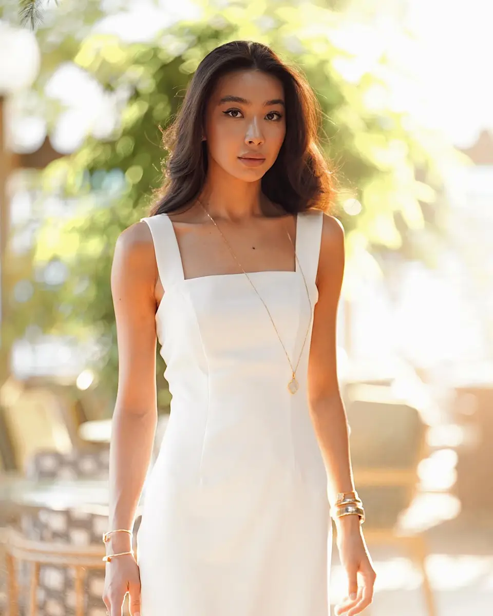 Almagul escort in Hong Kong