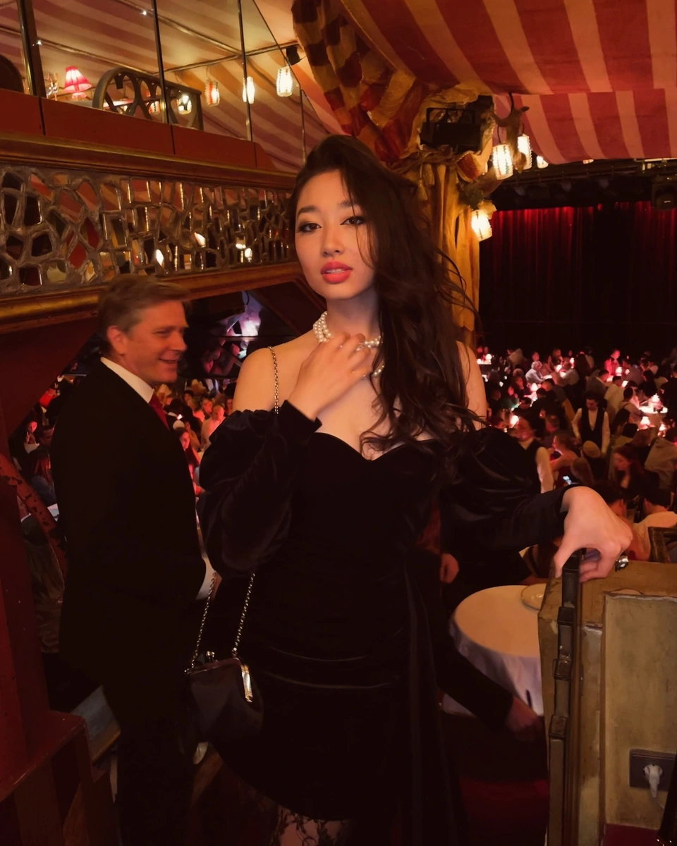 Balzhan escort in Hong Kong