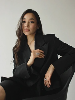 Bayan escort in Hong Kong