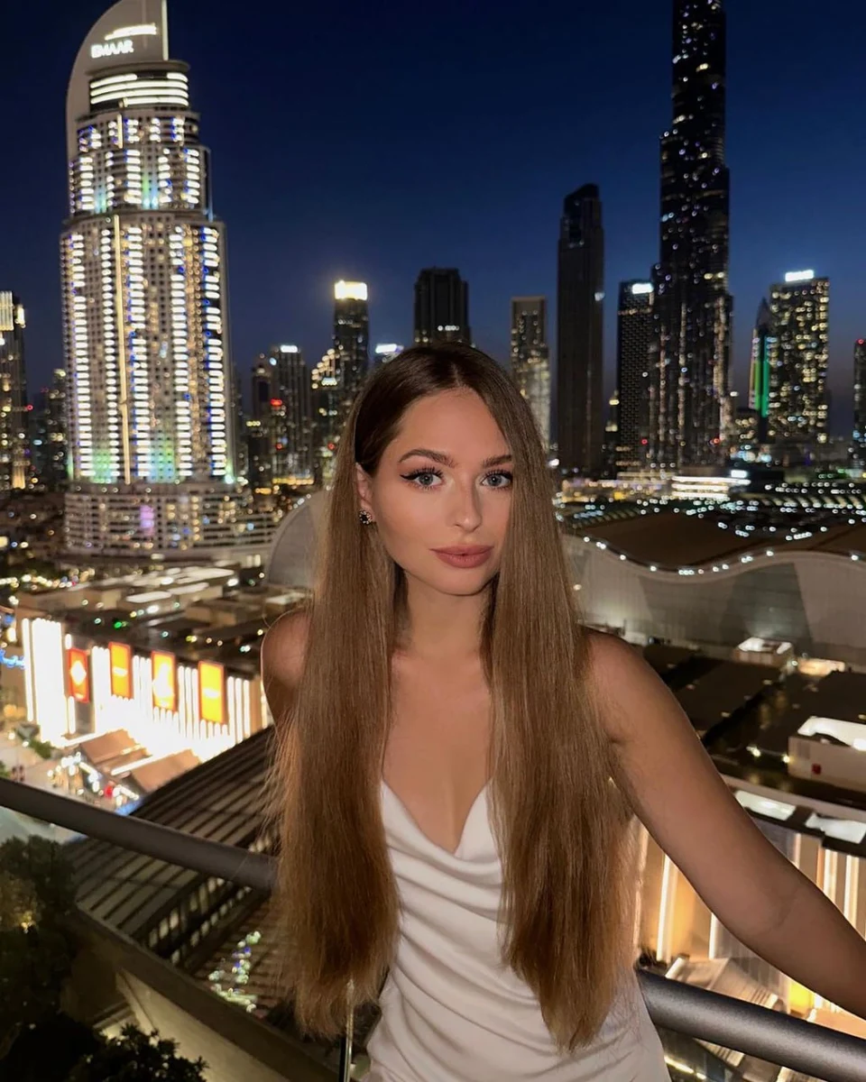 Bianca escort in Hong Kong