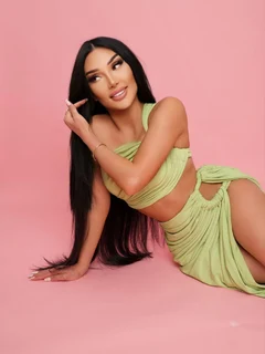 Camila escort in Hong Kong