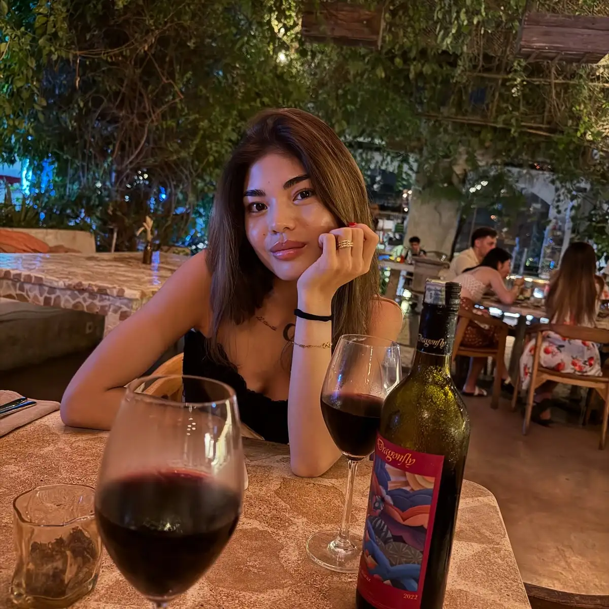 Estelle escort in Hong Kong