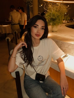 Gulzhibek escort in Hong Kong