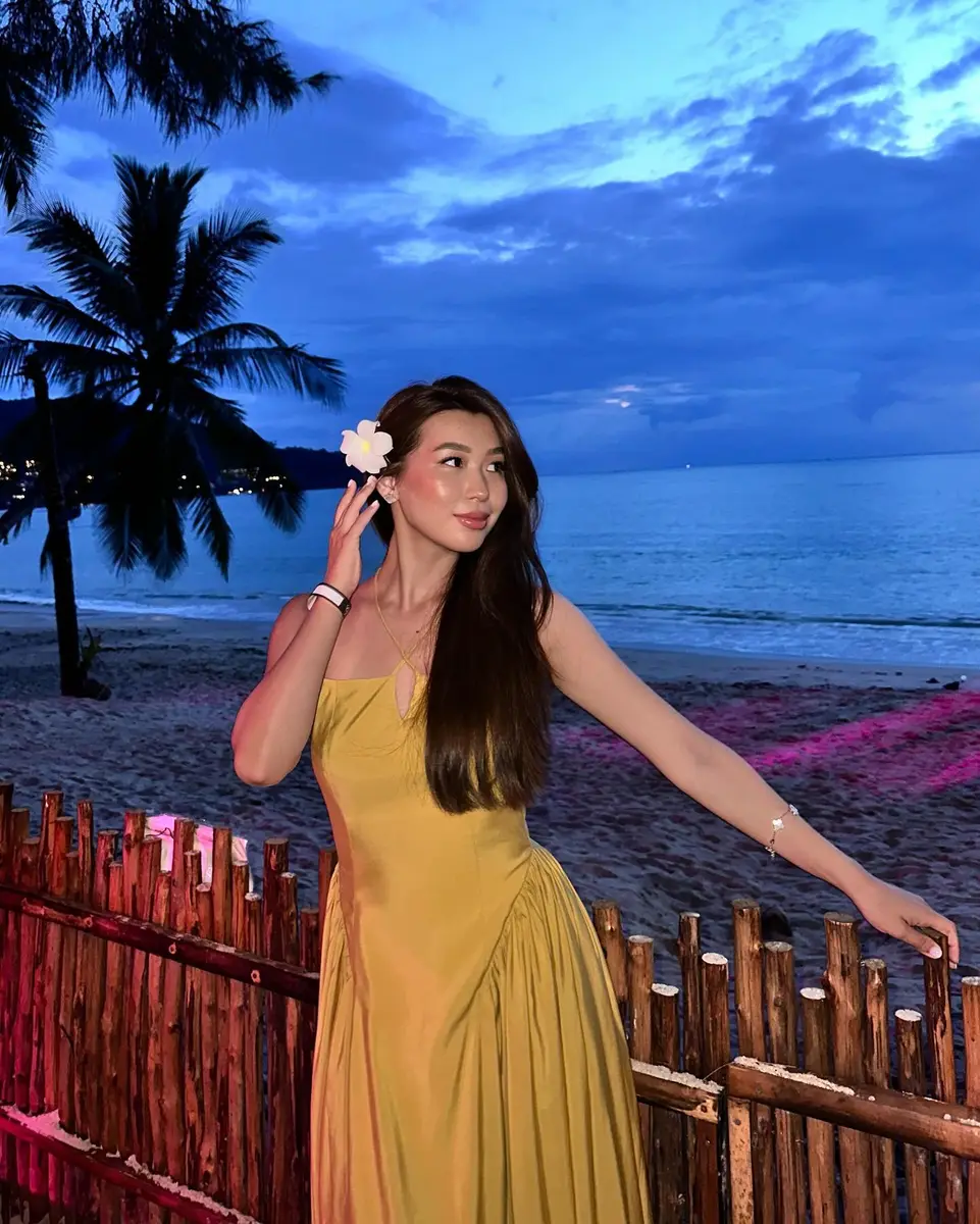 Kamilya escort in Hong Kong