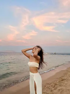 Katarina escort in Hong Kong