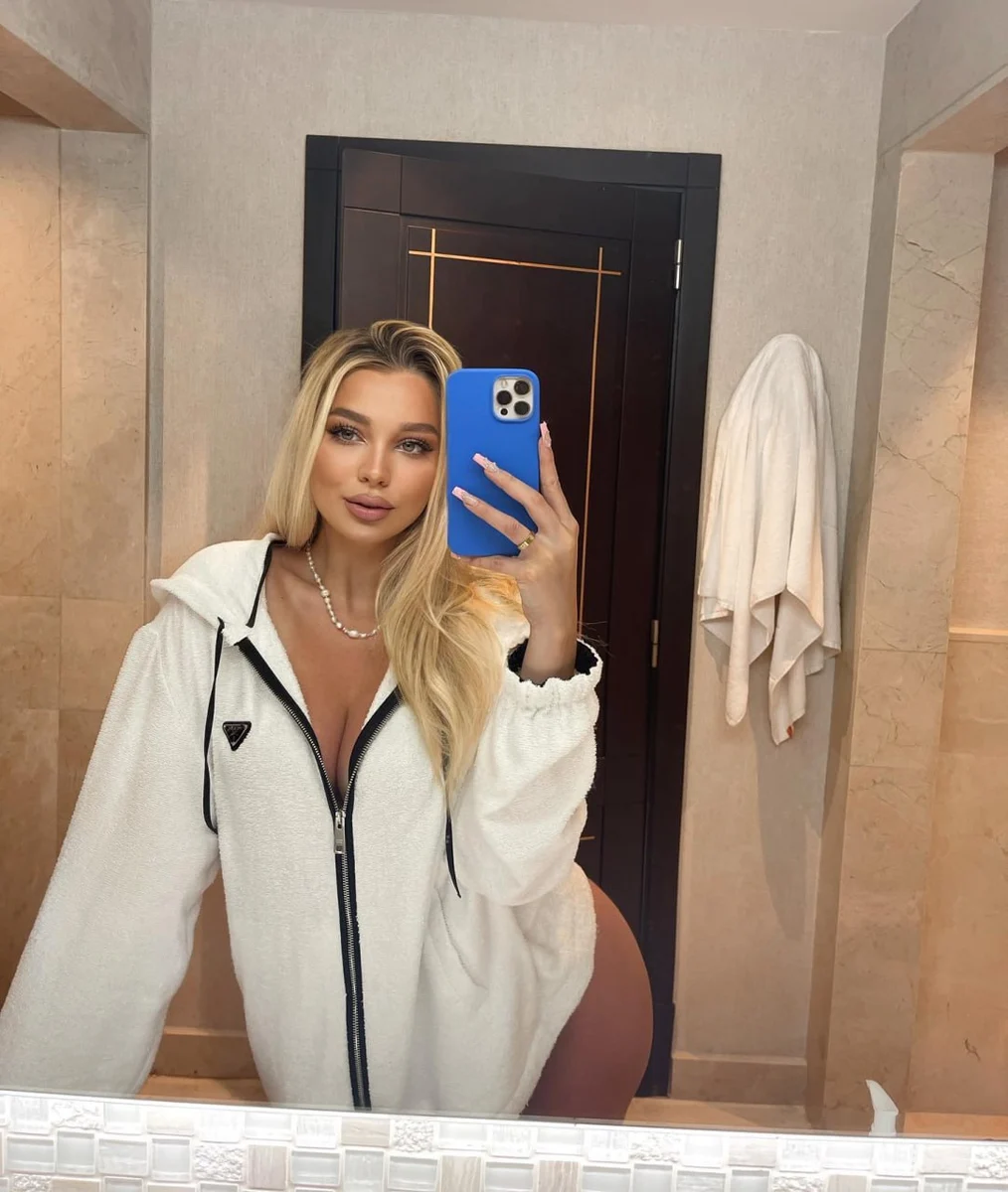 Lilliana escort in Hong Kong