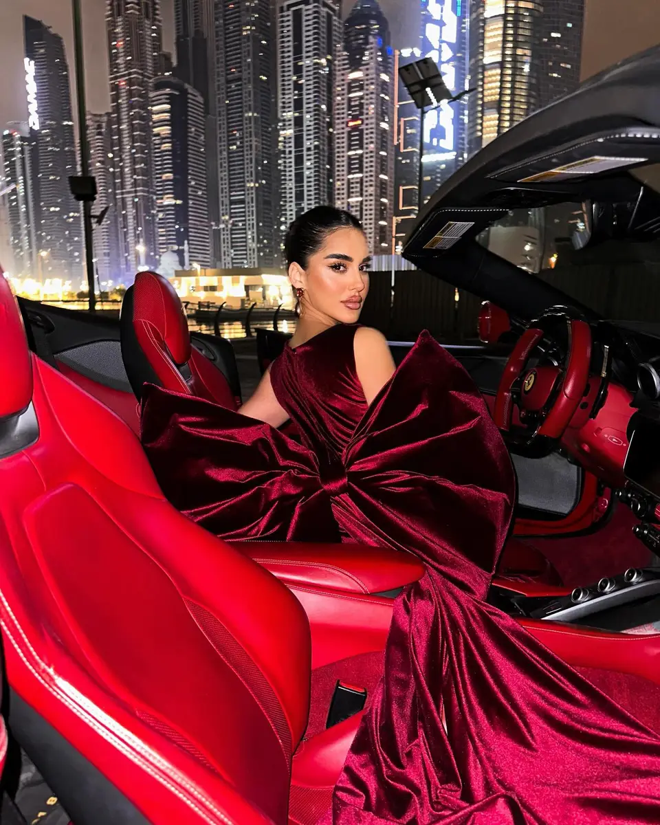 Merry escort in Hong Kong