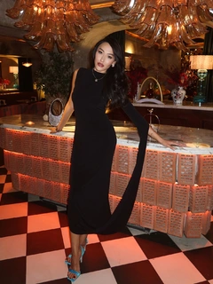 Nurgul escort in Hong Kong