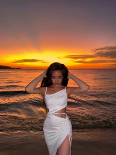 Zhanna escort in Hong Kong