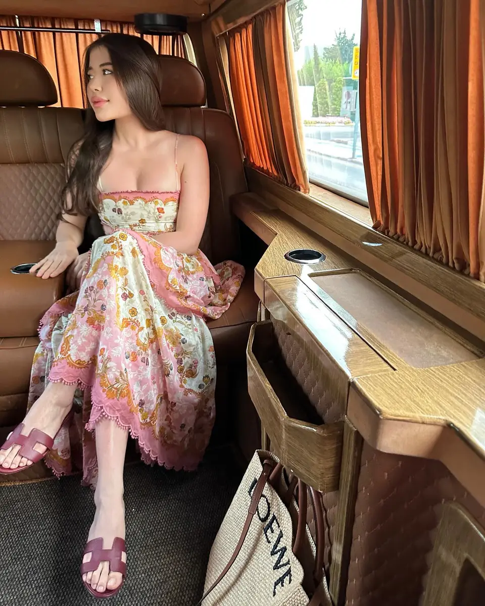 Zhanyl escort in Hong Kong